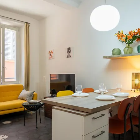Emilia Apartment *